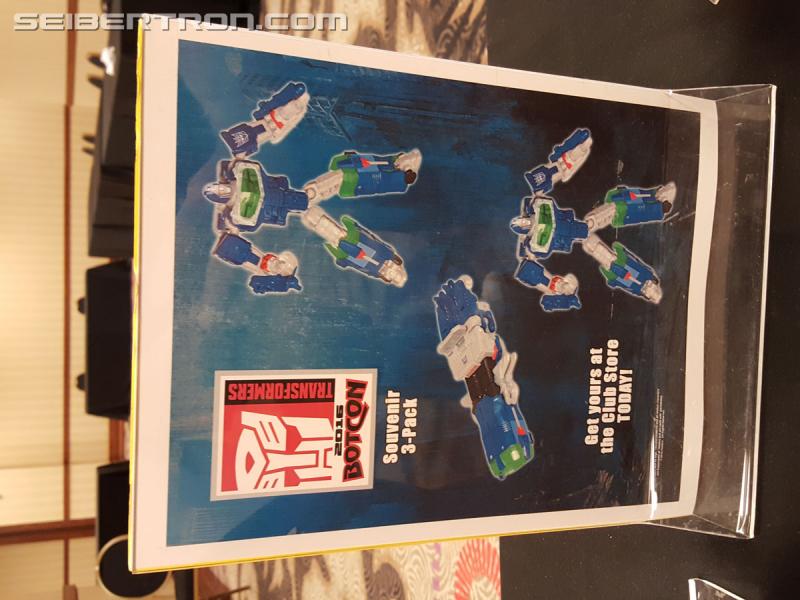 Botcon 2016: Miscellaneous Pics - Transformers Event: 20160407 172901