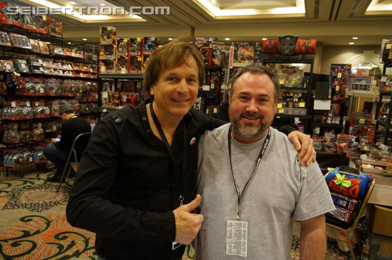 Botcon 2016: Miscellaneous Pics - Transformers Event: DSC03639