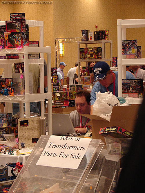 BotCon 2006: Dealer Room - Transformers Event: