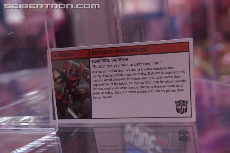 SDCC 2016: Preview Night: SDCC 2016 Transformers Exclusives - Transformers Event: Sdcc Exclusives 006