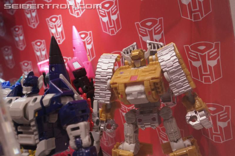 SDCC 2016: SDCC Reveals (aka Hasbro Press Event reveals at SDCC booth) - Transformers Event: DSC02232