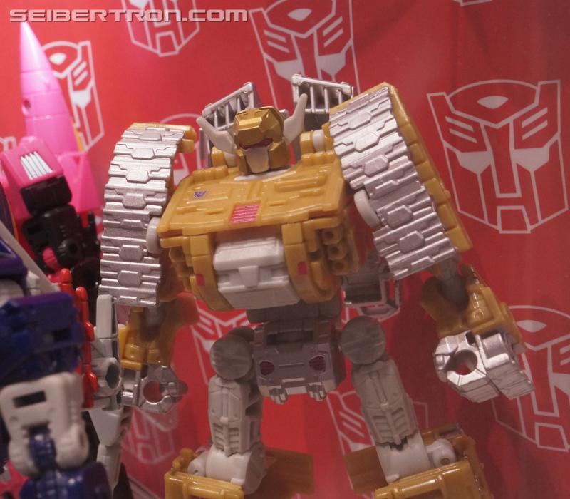 SDCC 2016: SDCC Reveals (aka Hasbro Press Event reveals at SDCC booth) - Transformers Event: DSC02232a