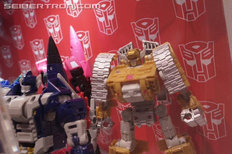 SDCC 2016: SDCC Reveals (aka Hasbro Press Event reveals at SDCC booth) - Transformers Event: DSC02233