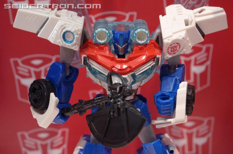 SDCC 2016: SDCC Reveals (aka Hasbro Press Event reveals at SDCC booth) - Transformers Event: DSC02259