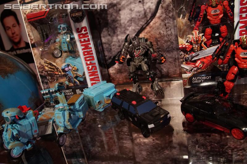 Toy Fair 2017: TF The Last Knight, Robots In Disguise, Titans Return and Rescue Bots - Transformers Event: DSC00160