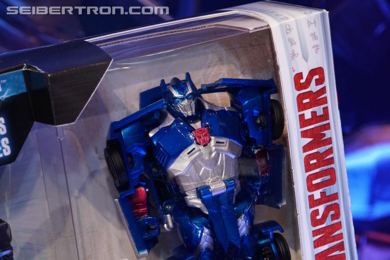 Toy Fair 2017: TF The Last Knight, Robots In Disguise, Titans Return and Rescue Bots - Transformers Event: DSC00206