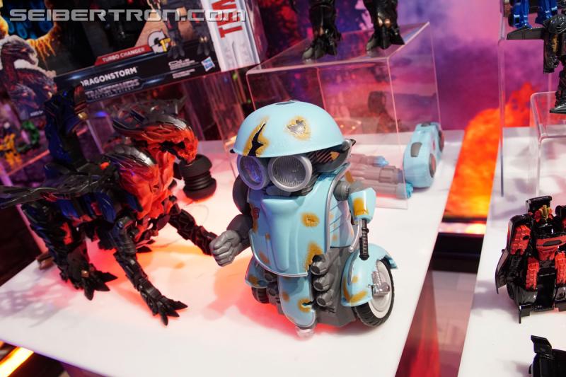 Toy Fair 2017: TF The Last Knight, Robots In Disguise, Titans Return and Rescue Bots - Transformers Event: DSC00243