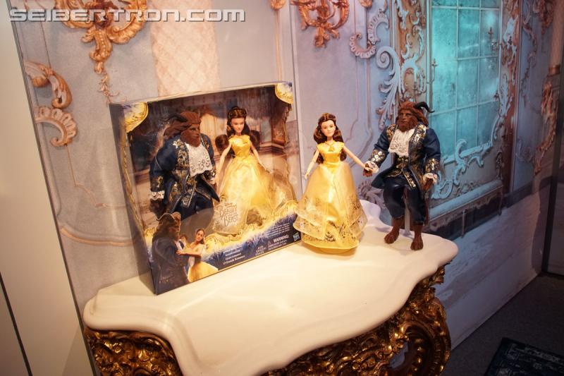 Toy Fair 2017: Miscellaneous Gallery (includes Death's Head 2) - Transformers Event: DSC00662