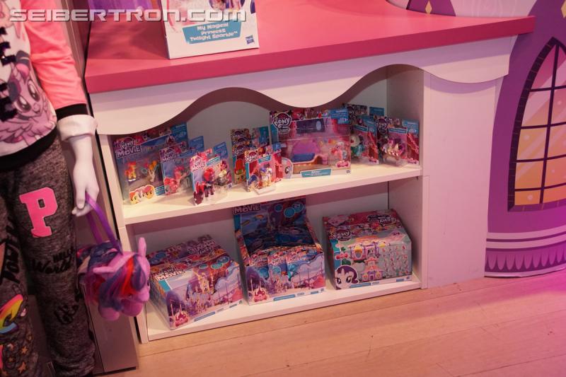 Toy Fair 2017: My Little Pony The. Movie and Equestria Girls - Transformers Event: DSC00828