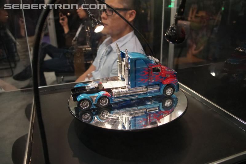 Toy Fair 2017: Jada Transformers Products - Transformers Event: DSC00923
