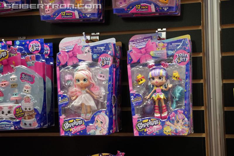 Toy Fair 2017: Other toys at Toy Fair 2017 - Transformers Event: DSC01018