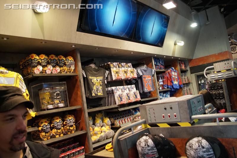 Paramount's Last Knight Super Fan Event: Transformers 3D Ride at Universal - Transformers Event: Universal 034