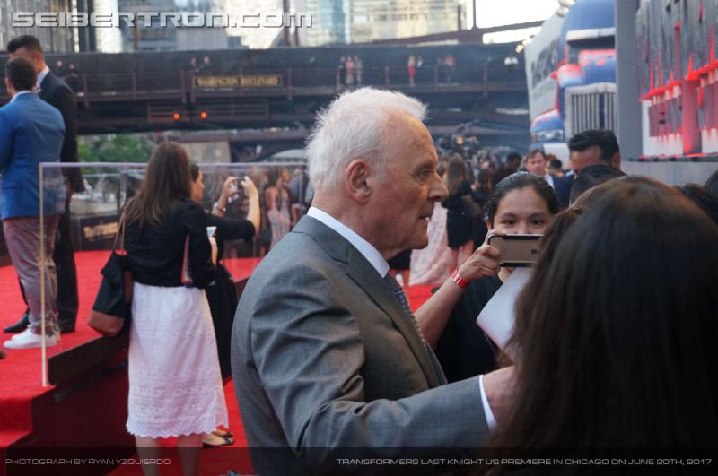 Transformers The Last Knight Global Premiere: Seibertron.com's Exclusive Photos from the Transformers Last Knight Red Carpet Event in Chicago - Transformers Event: Us Premiere Chicago 131