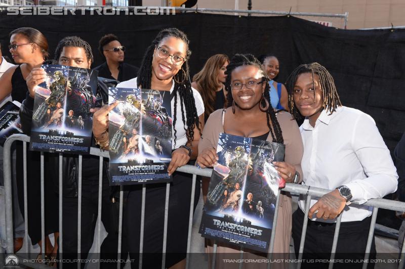 Transformers The Last Knight Global Premiere: Transformers The Last Knight US Premiere in Chicago - Transformers Event: 700067052GH00094 Transforme