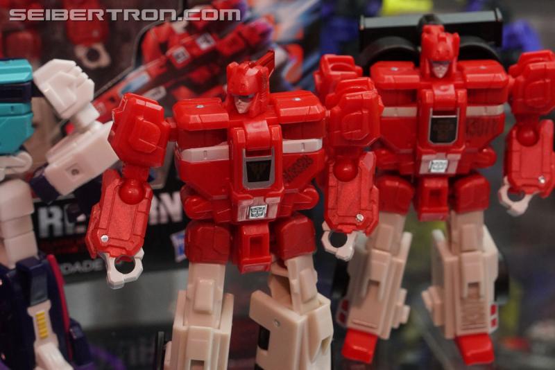 SDCC 2017: Transformers Titans Return Products - Transformers Event: DSC05308