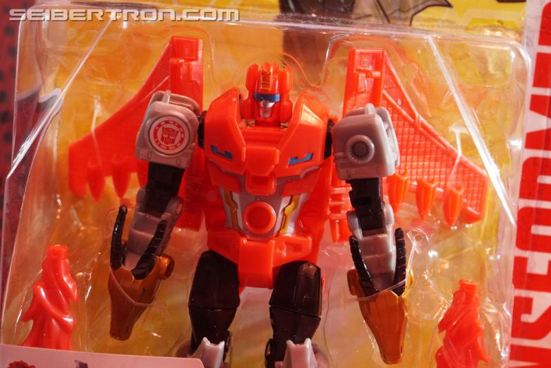 SDCC 2017: Transformers Robots In Disguise Combiner Force - Transformers Event: DSC04590