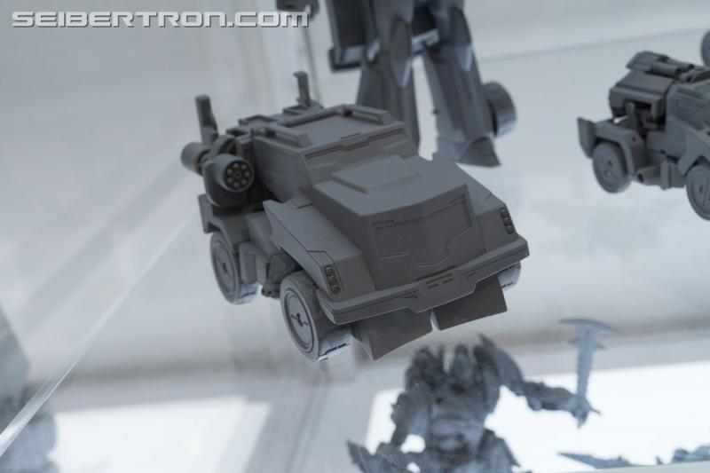HASCON 2017: Gray Model Prototypes and Unreleased Figures - Transformers Event: DSC02295