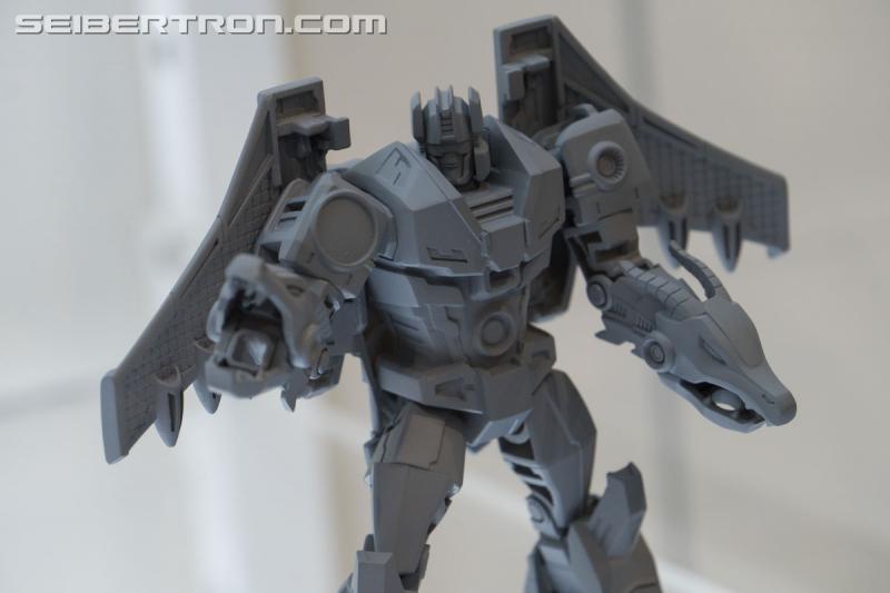 HASCON 2017: Gray Model Prototypes and Unreleased Figures - Transformers Event: DSC02307