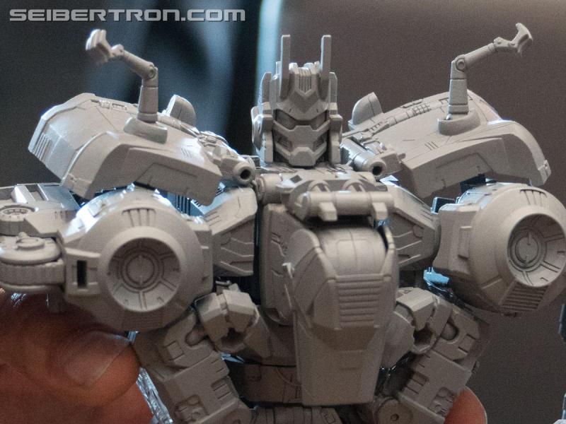 HASCON 2017: Power of the Primes VOLCANICUS Gray Model - Transformers Event: DSC02593a
