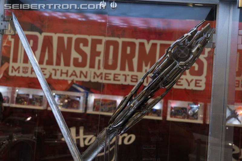 HASCON 2017: Transformers The Last Knight Movie Props - Transformers Event: DSC02553