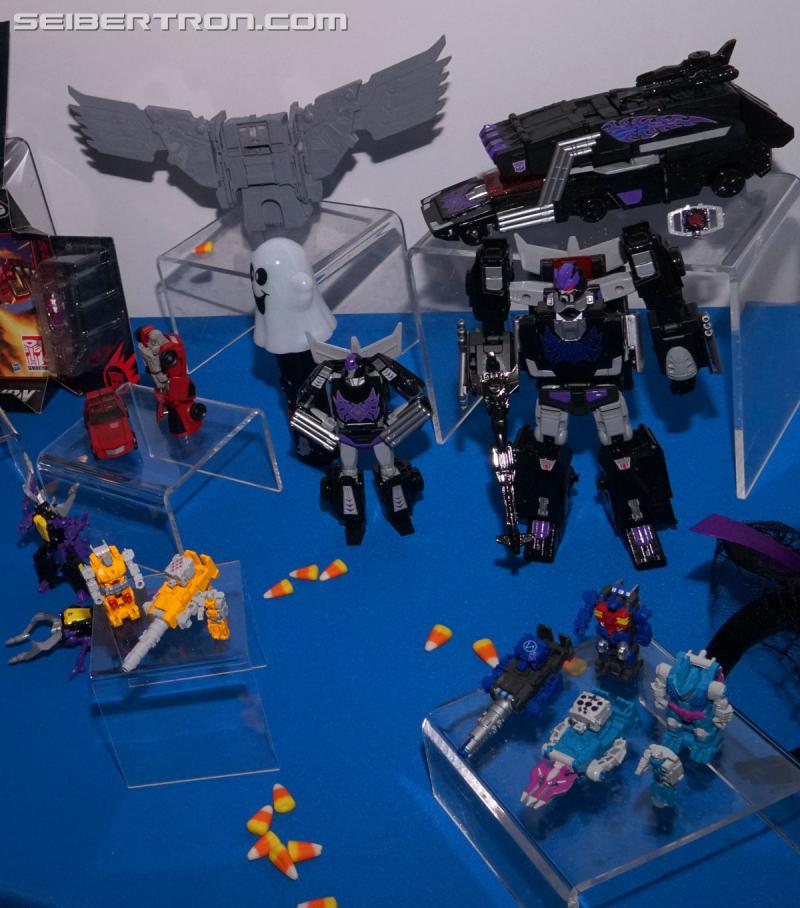 NYCC 2017: NYCC Reveals: Power of the Primes Prime Masters - Transformers Event: Prime Masters 004a