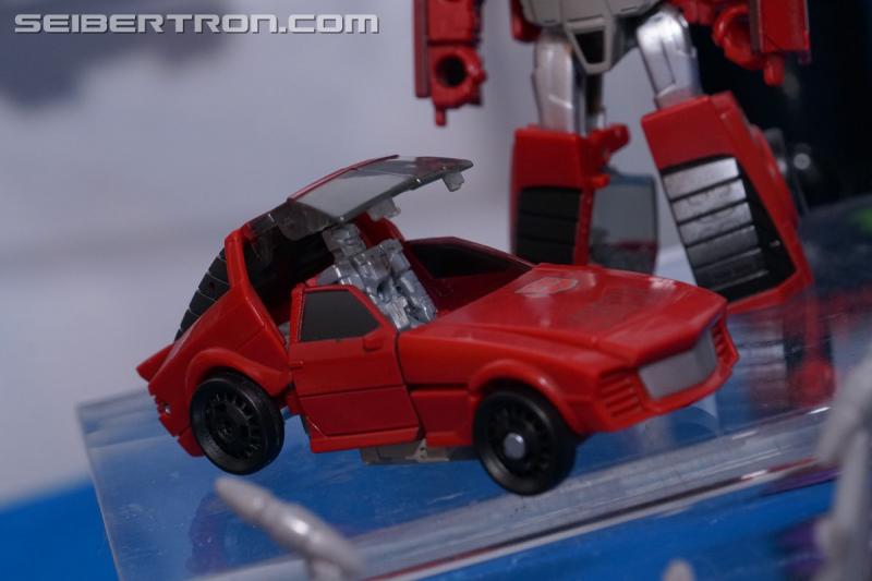 NYCC 2017: NYCC Reveals: Power of the Primes Legends Class - Transformers Event: Legends Class 003