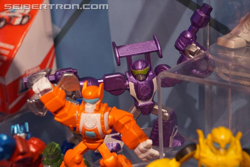 Toy Fair 2018: Transformers Rescue Bots - Transformers Event: Rescue Bots 1022