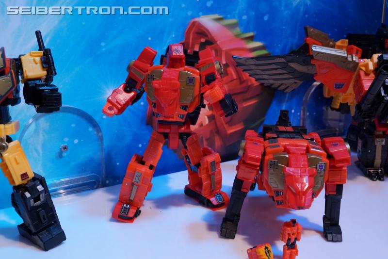 Toy Fair 2018: Transformers Power of the Primes PREDAKING - Transformers Event: Predaking 426