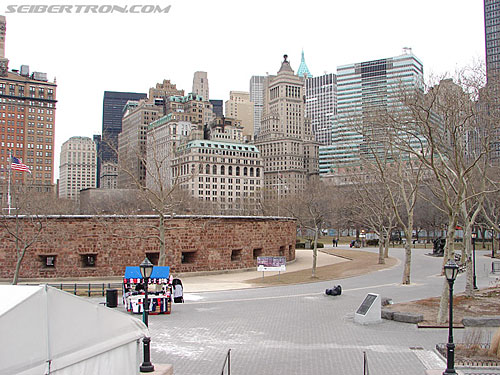 Toy Fair 2007 - New York: Statue of Liberty - Transformers Event: