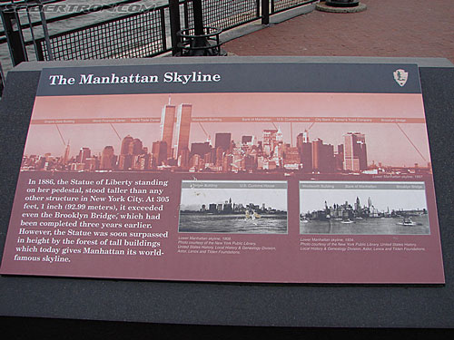 Toy Fair 2007 - New York: Statue of Liberty - Transformers Event: