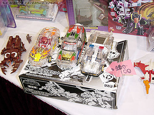 BotCon 2002: Japanese Transformers Gallery - Transformers Event: Botcon-2002-japan010