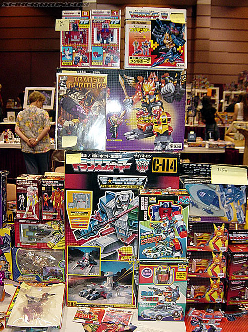 BotCon 2002: Japanese Transformers Gallery - Transformers Event: Botcon-2002-japan060
