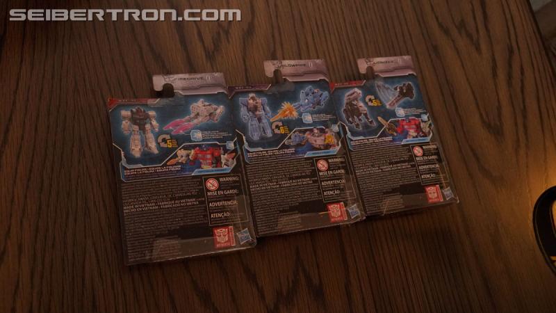NYCC 2018: War for Cybertron Wave 1 Unboxing Event - Transformers Event: DSC08795