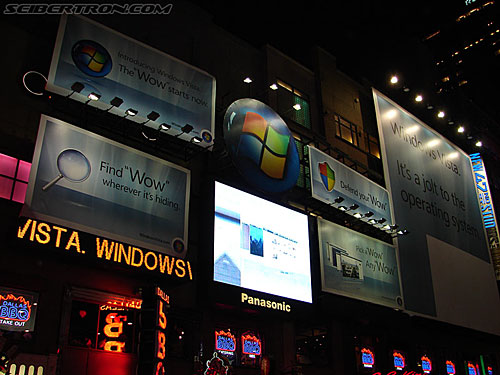 Toy Fair 2007 - New York: Times Square - Transformers Event: