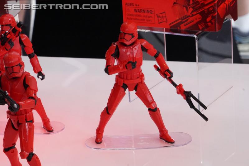 SDCC 2019: Breakfast Press Event: Star Wars - Transformers Event: DSC08375