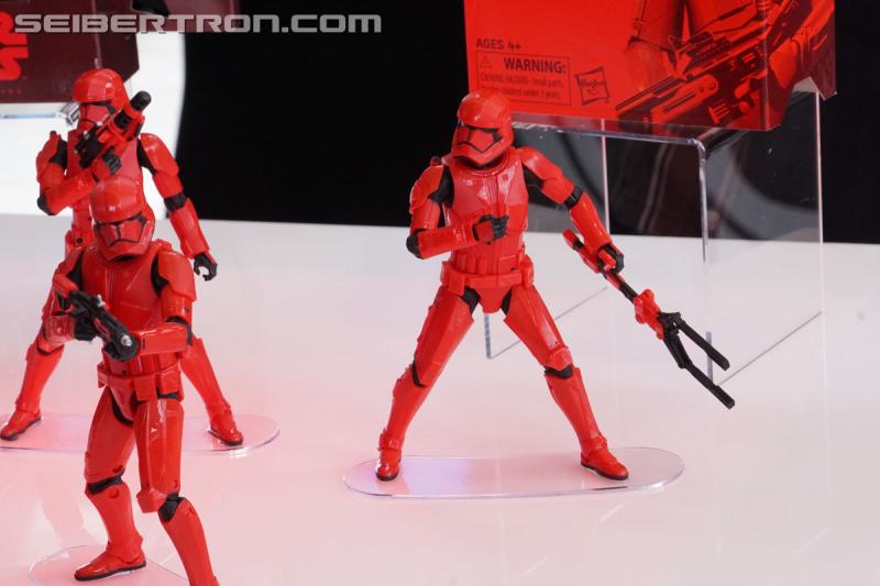 SDCC 2019: Breakfast Press Event: Star Wars - Transformers Event: DSC08376