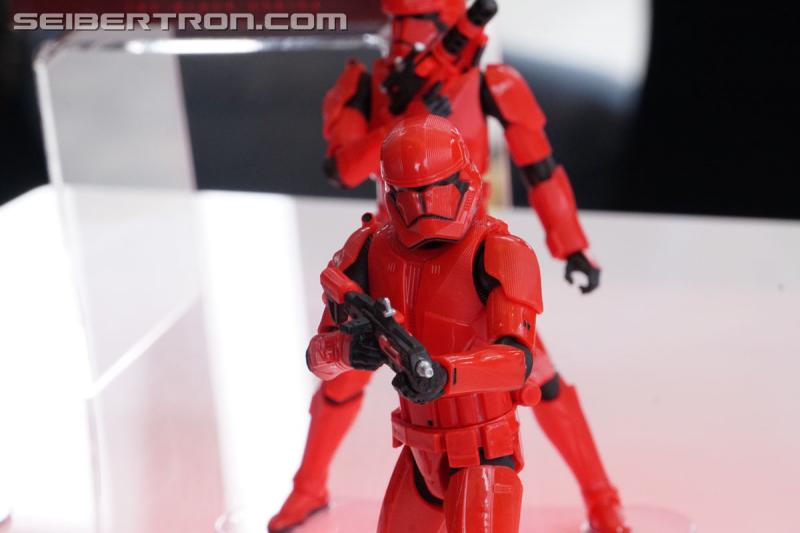 SDCC 2019: Breakfast Press Event: Star Wars - Transformers Event: DSC08377