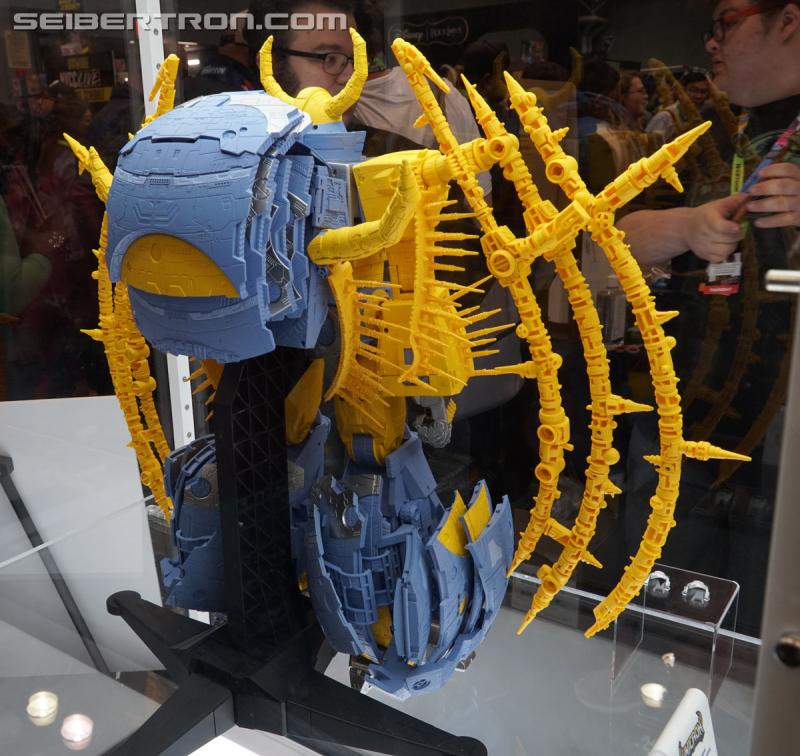 NYCC 2019: Transformers War for Cybertron Unicron - Transformers Event: DSC05427