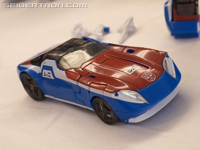 NYCC 2019: Generations Selects and 35th Anniversary reveals - Transformers Event: DSC05590