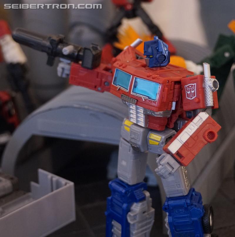 NYCC 2019: Transformers War for Cybertron Earthrise reveals - Transformers Event: DSC05507a