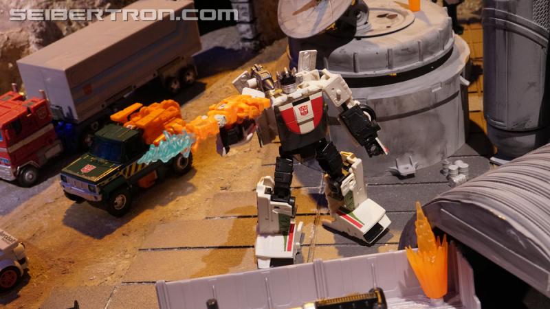 Toy Fair 2020: War for Cybertron Earthrise - Transformers Event: DSC06552