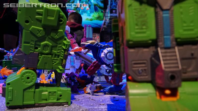 Toy Fair 2020: War for Cybertron Earthrise - Transformers Event: DSC06588