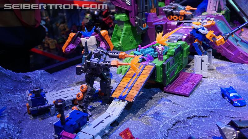 Toy Fair 2020: War for Cybertron Earthrise - Transformers Event: DSC06606