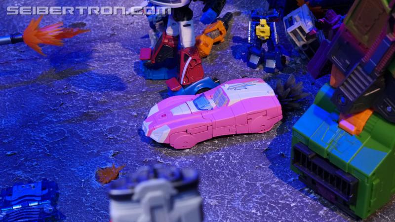 Toy Fair 2020: War for Cybertron Earthrise - Transformers Event: DSC06611