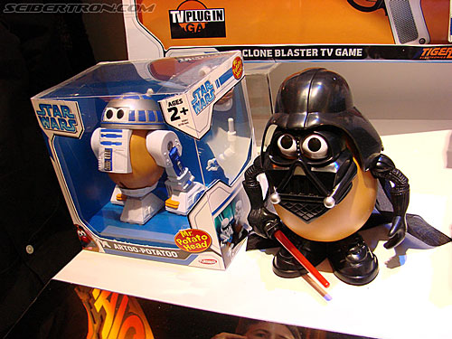 Toy Fair 2008: Star Wars - Transformers Event: DSC04919