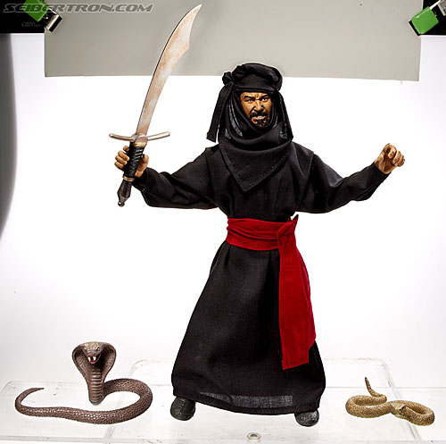 Toy Fair 2008: Indiana Jones - Transformers Event: 12-In-Swordsman