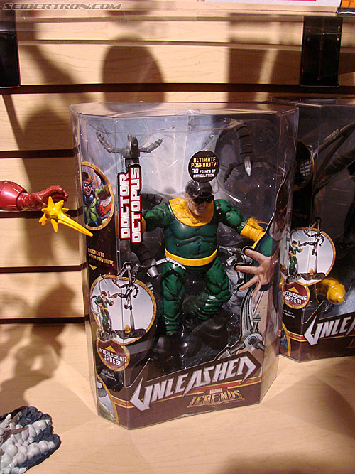 Toy Fair 2008: Marvel - Transformers Event: DSC04863