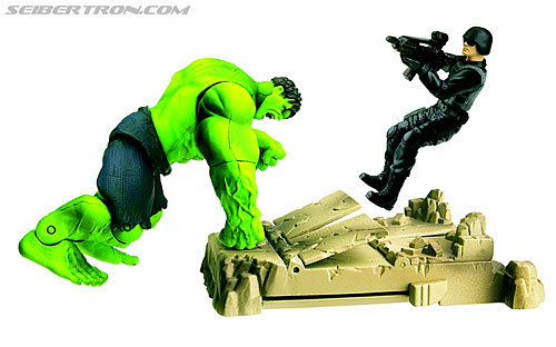 Toy Fair 2008: Hulk - Transformers Event: Deluxe-Figure-Shockwave-Hul