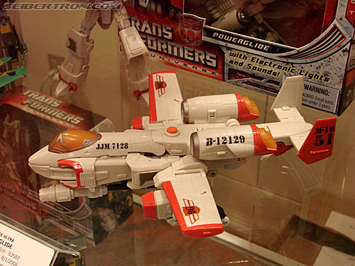 BotCon 2008: Transformers Universe (Classics 2.0) - Transformers Event: Universe044