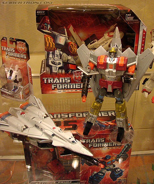 BotCon 2008: Transformers Universe (Classics 2.0) - Transformers Event: Universe093